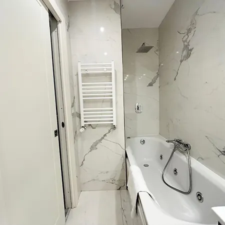 Yuna Rent - Residenza Dolce 아파트 로마
