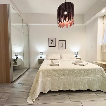 아파트 Yuna Rent - Residenza Dolce